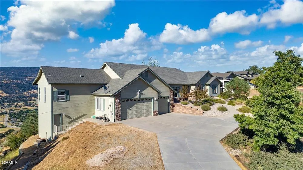 30730 Fox Ridge Court