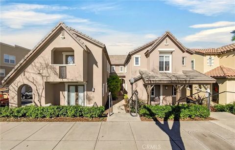 Photo of 1216 Mcfadden Dr, Fullerton, CA 92833 (MLS # PW26056622)