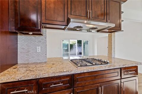 Tiny photo for 10215 Casaba, Chatsworth, CA 91311 (MLS # SR25272952)