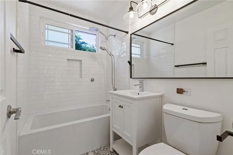 Tiny photo for 10215 Casaba, Chatsworth, CA 91311 (MLS # SR25272952)