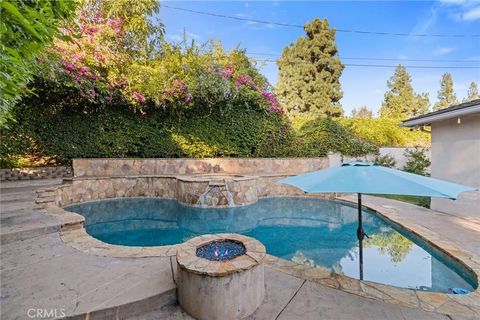 Tiny photo for 10215 Casaba, Chatsworth, CA 91311 (MLS # SR25272952)