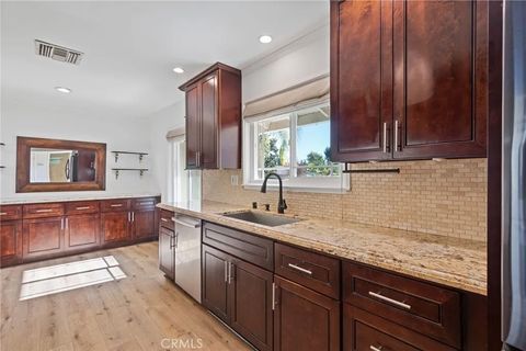Tiny photo for 10215 Casaba, Chatsworth, CA 91311 (MLS # SR25272952)
