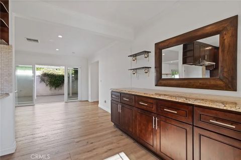 Tiny photo for 10215 Casaba, Chatsworth, CA 91311 (MLS # SR25272952)