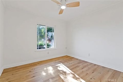 Tiny photo for 10215 Casaba, Chatsworth, CA 91311 (MLS # SR25272952)