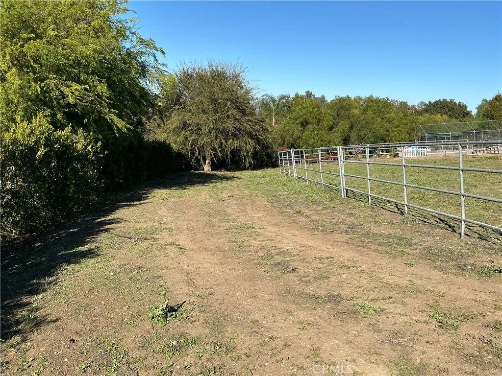 Photo of 2831 Lynnview, Newbury Park, CA 91320 (MLS # SR26030058)