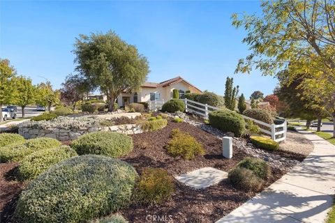 Tiny photo for 1608 Via Flora, Paso Robles, CA 93446 (MLS # NS25253308)