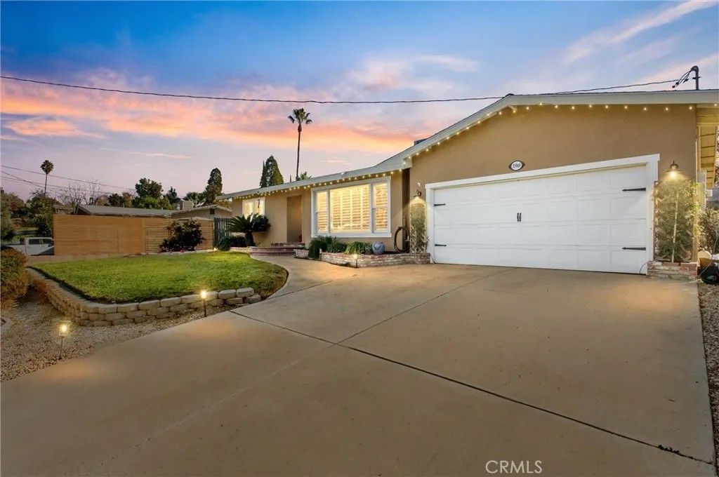 Photo of 33969 Avenue E, Yucaipa, CA 92399 (MLS # OC25278070)