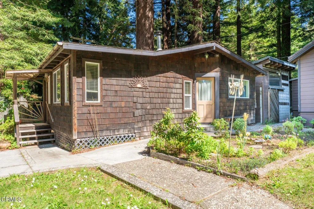 32200 California 20
