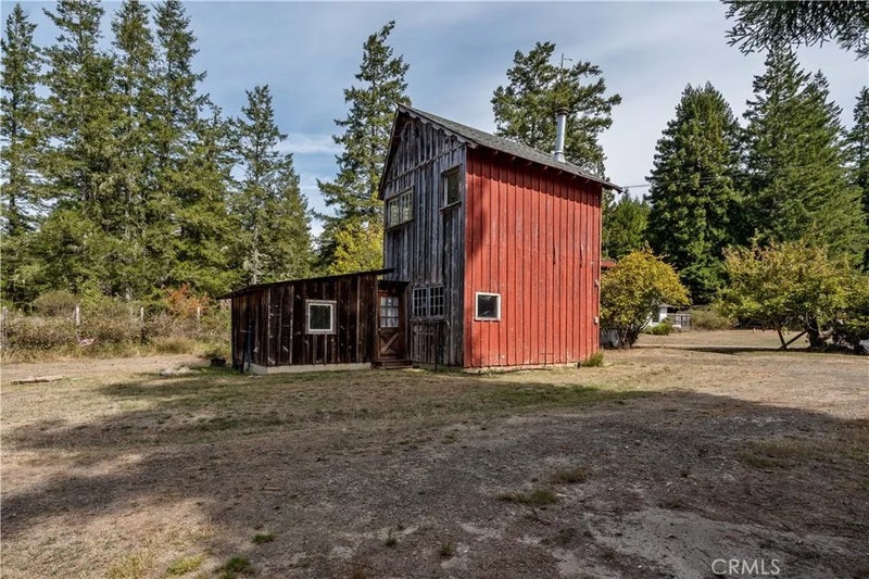 42500 Little Lake