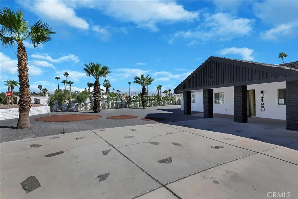 Photo of 2480 N Aurora Drive, Palm Springs, CA 92262 (MLS # IG25269978)