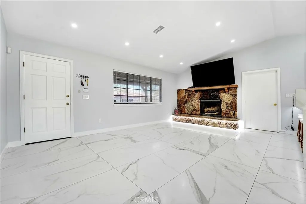41048 173rd East