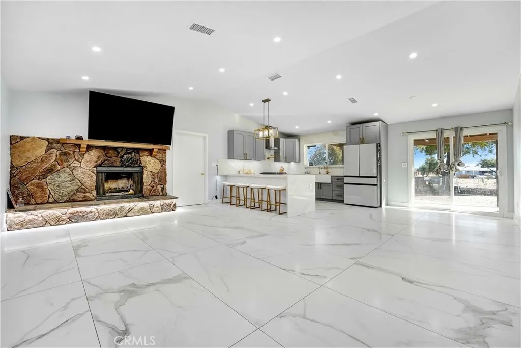 41048 173rd East