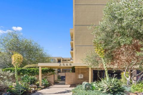 2568 Albatross St 4D San Diego CA 92101