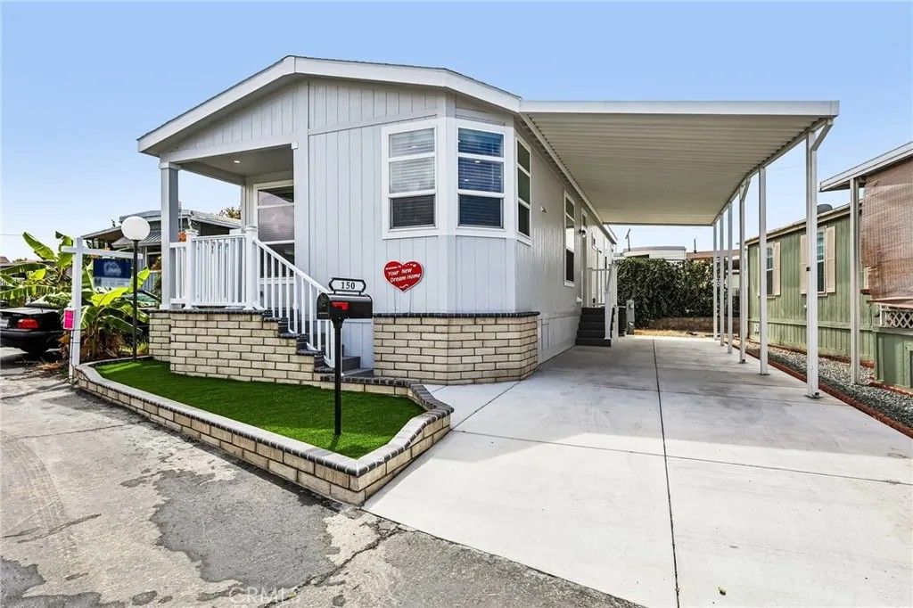 Photo of 1425 2nd #150, Chula Vista, CA 91911 (MLS # OC26027767)