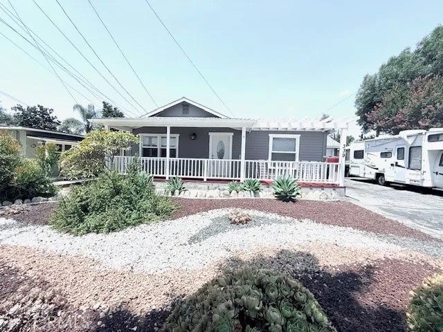 339 S Madison, Monrovia