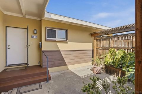 Tiny photo for 6818 Carthage St, San Diego, CA 92120 (MLS # 250042962)