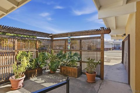 Tiny photo for 6818 Carthage St, San Diego, CA 92120 (MLS # 250042962)