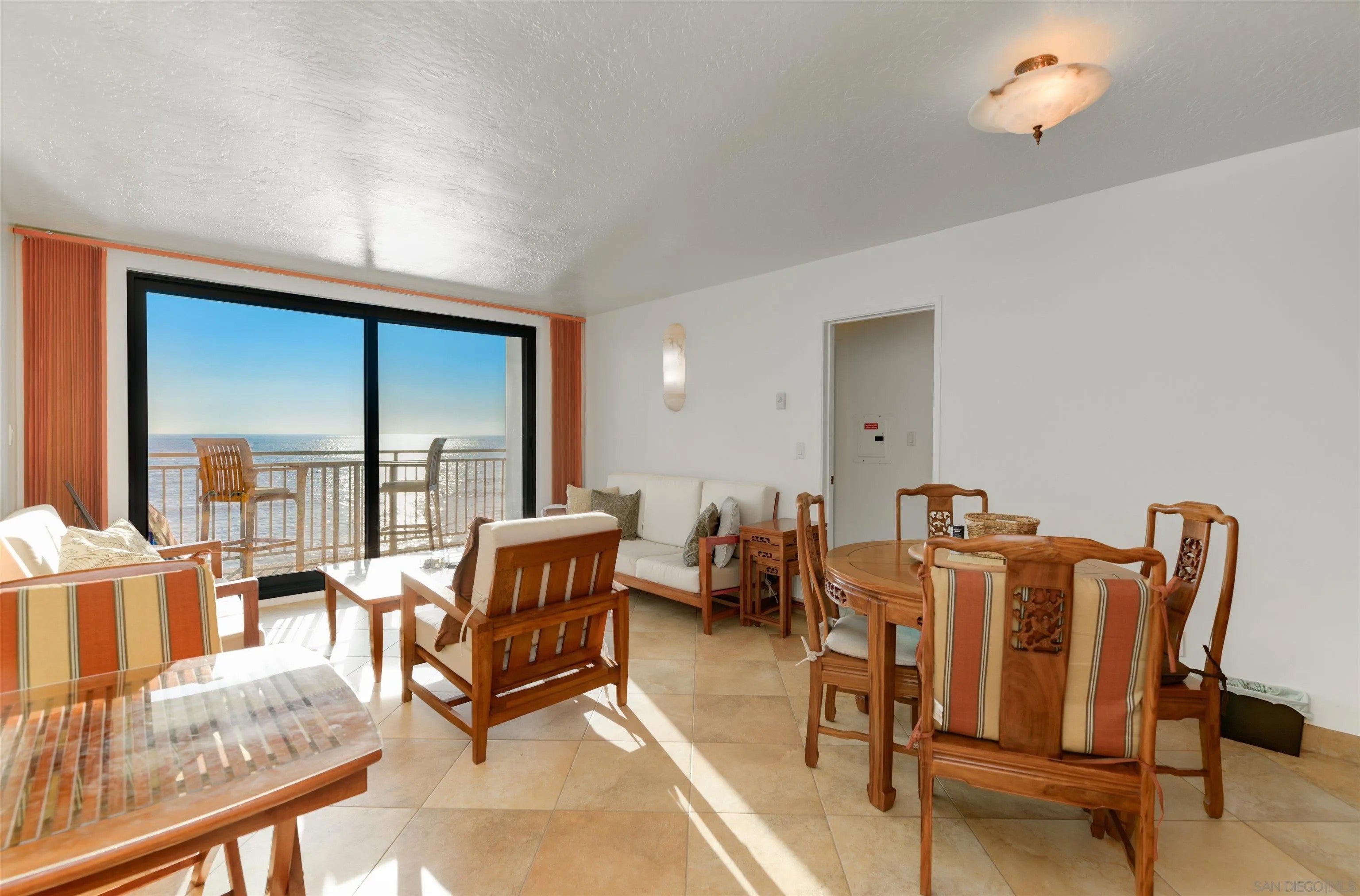 4909 Orchard Avenue 103