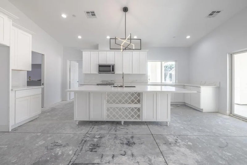 61723 Desert Air Road