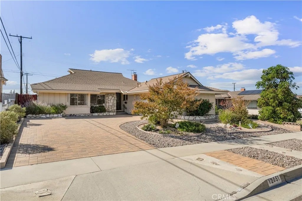 Photo of 12051 Breezewood DR, Whittier, CA 90604 (MLS # PW26224660)