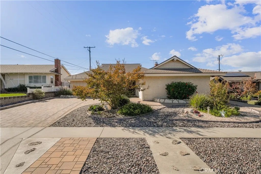 Photo of 12051 Breezewood DR, Whittier, CA 90604 (MLS # PW26224660)