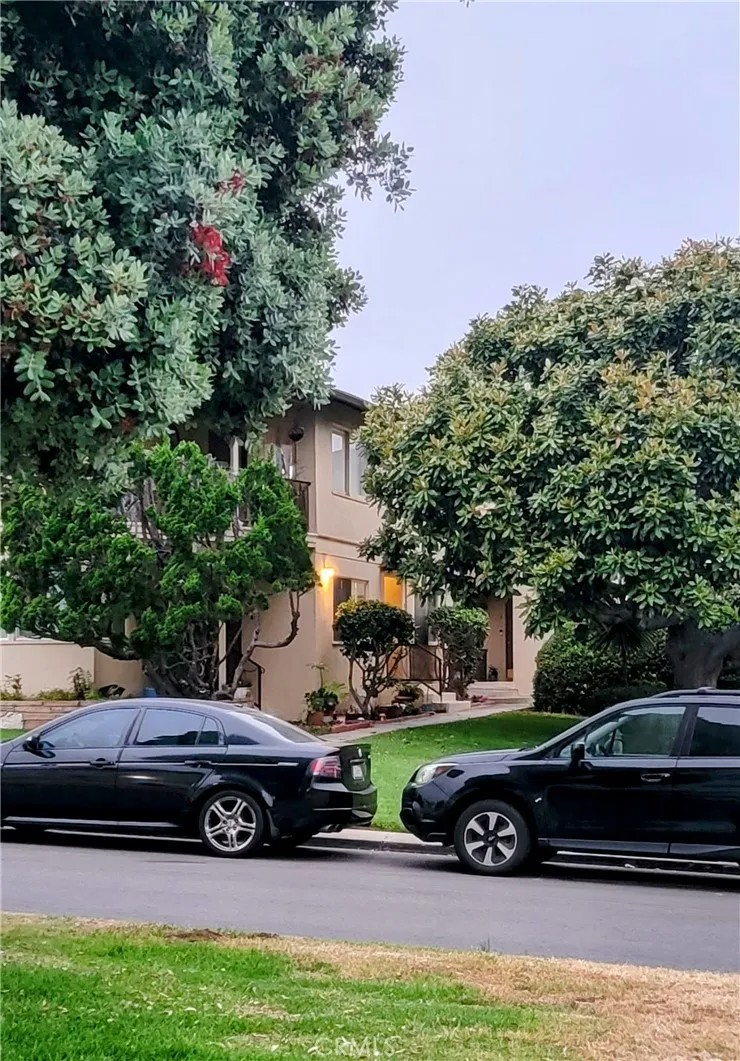 325 Calle Miramar