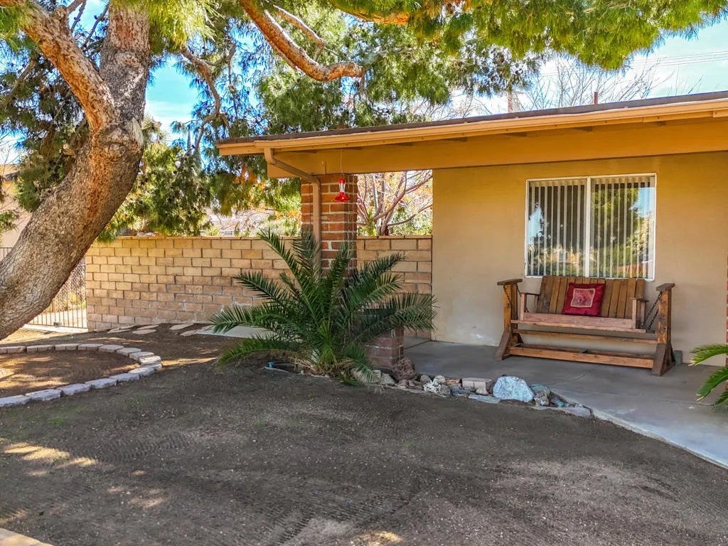 57885 El Dorado Drive