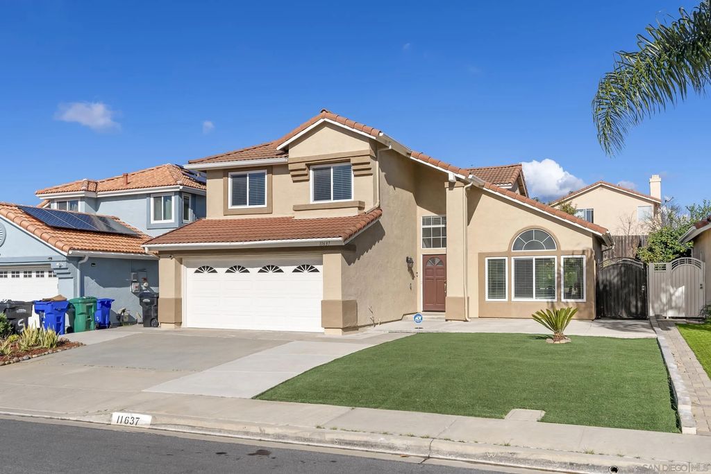 Photo of 11637 Thomas Hayes Ln, San Diego, CA 92126 (MLS # 2600962)