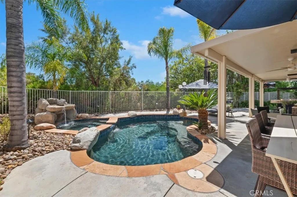 Photo of 45259 Helena Court, Temecula, CA 92592 (MLS # SW26102797)