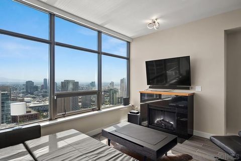 Tiny photo for 700 W E #3604, San Diego, CA 92101 (MLS # 250039570)