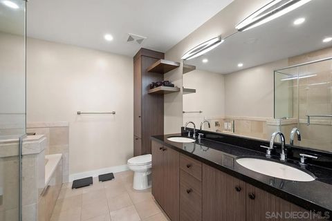 Tiny photo for 700 W E #3604, San Diego, CA 92101 (MLS # 250039570)