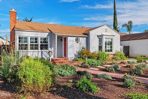 Photo of 4920 Nagle Avenue, Los Angeles, CA 91423 (MLS # P1-26117)