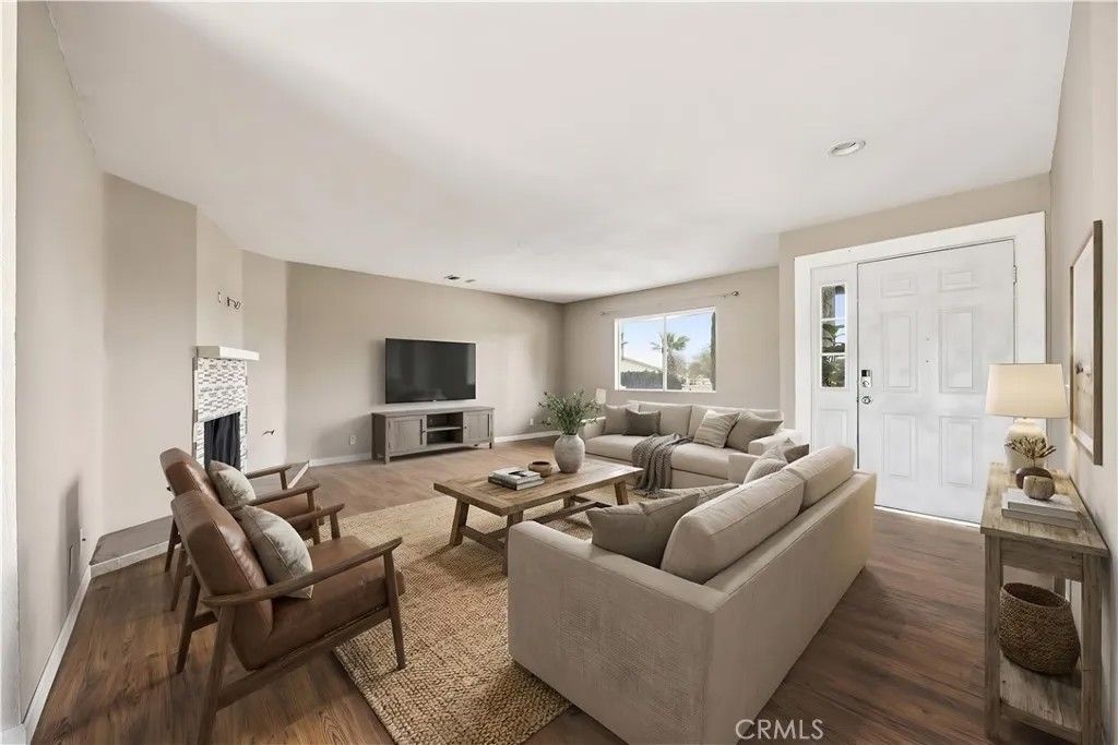 Photo of 19125 Shoshonee Road, Apple Valley, CA 92307 (MLS # SW26071296)