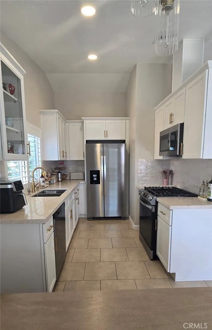 11080 Avis Court