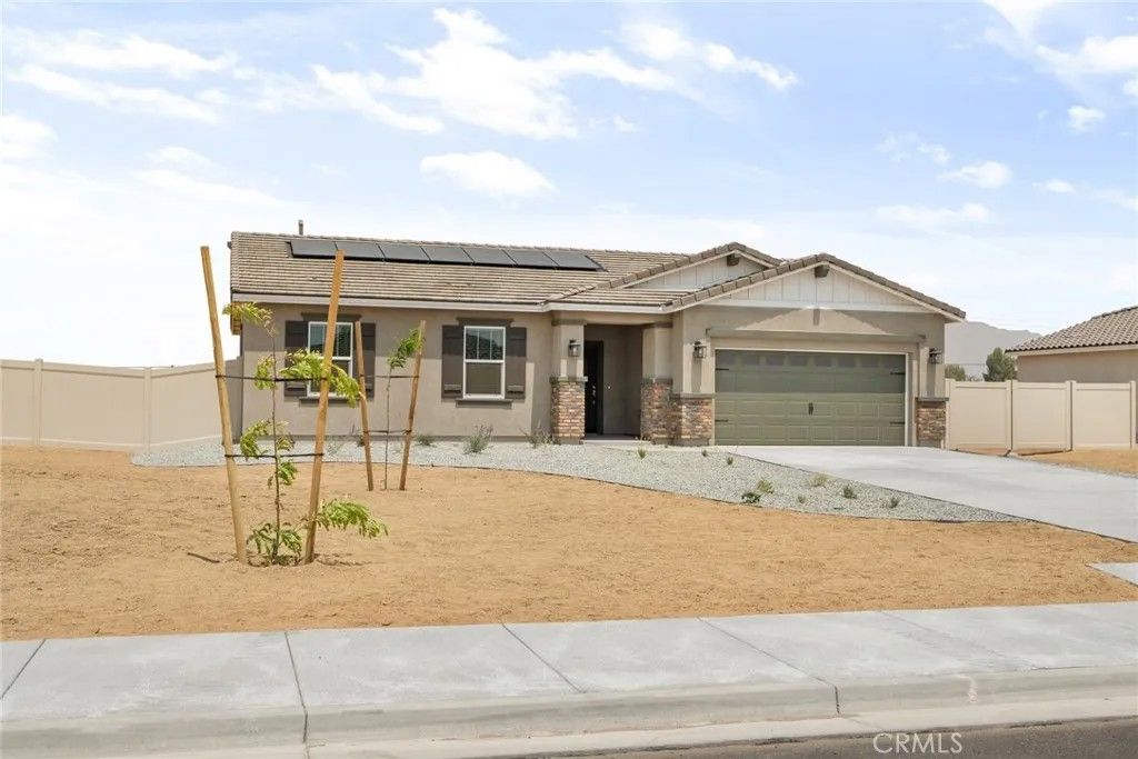 Photo of 14755 Indigo, Apple Valley, CA 92307 (MLS # SW26005000)