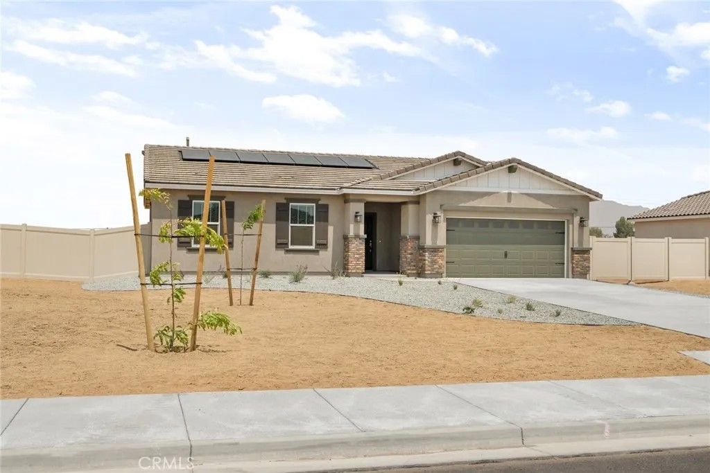 Photo of 14755 Indigo, Apple Valley, CA 92307 (MLS # SW26005000)