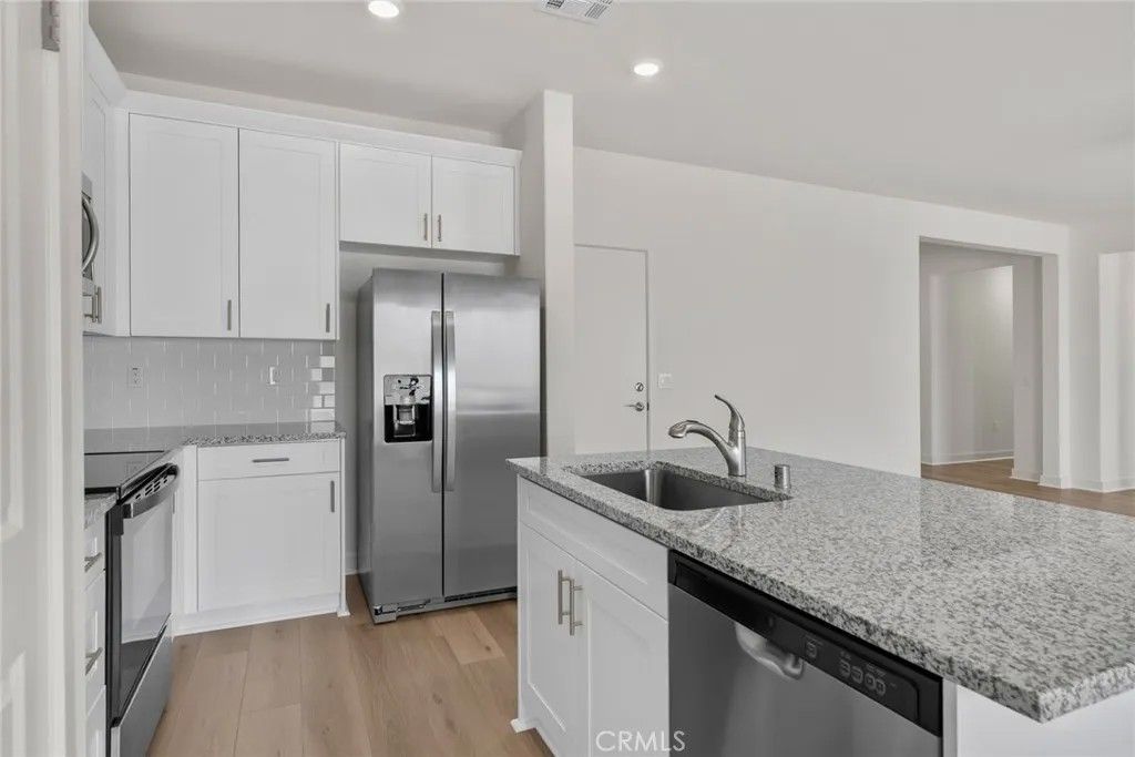 Photo of 14755 Indigo, Apple Valley, CA 92307 (MLS # SW26005000)