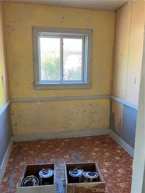 Tiny photo for 579 Alberta Street, Altadena, CA 91001 (MLS # IV26131929)