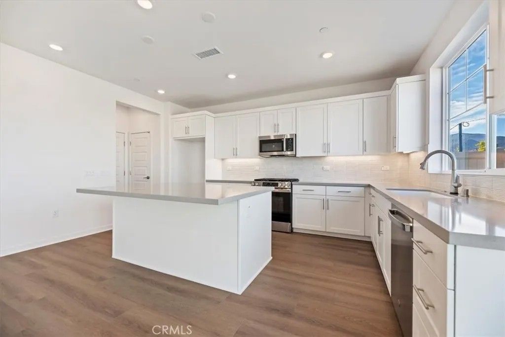 Photo of 3730 Crossen Drive, Corona, CA 92883 (MLS # OC26044201)