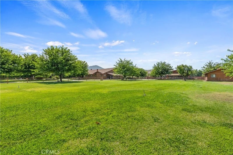 32623 Highway 190