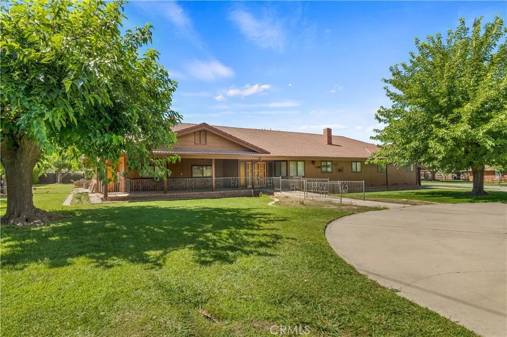 32623 Highway 190