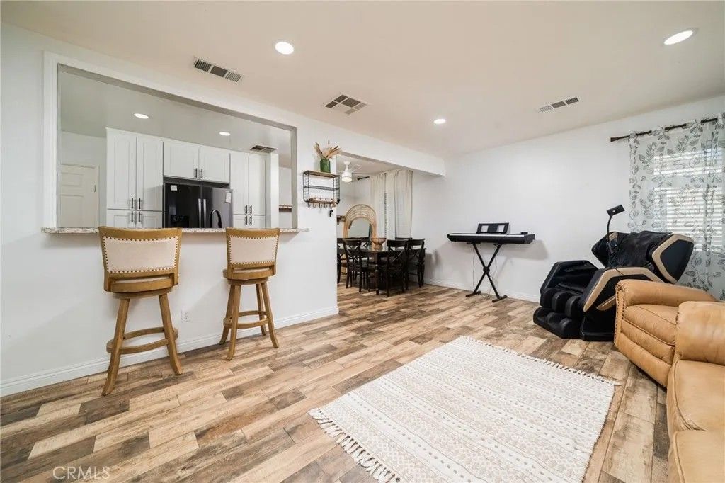 Photo of 17844 Owen St, Fontana, CA 92335 (MLS # IG25275592)