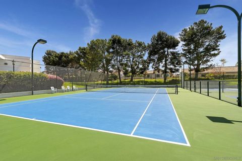 Tiny photo for 4994 Alicante Way, Oceanside, CA 92056 (MLS # 250045468)