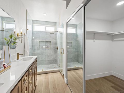 Tiny photo for 4994 Alicante Way, Oceanside, CA 92056 (MLS # 250045468)