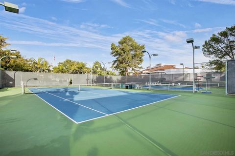 Tiny photo for 4994 Alicante Way, Oceanside, CA 92056 (MLS # 250045468)