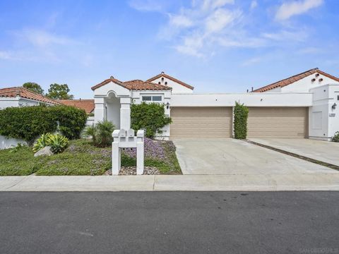 Tiny photo for 4994 Alicante Way, Oceanside, CA 92056 (MLS # 250045468)
