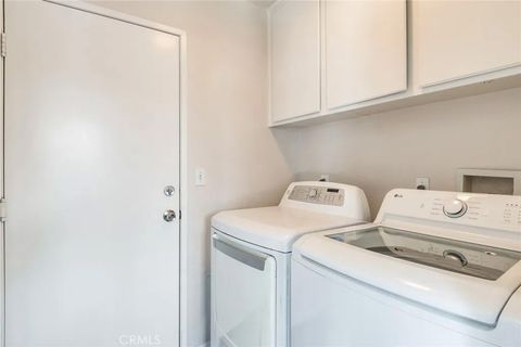 Tiny photo for 1113 Juniper Court, San Jacinto, CA 92582 (MLS # IV25242828)