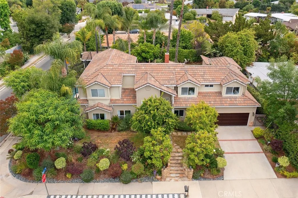 4520 El Caballero Drive