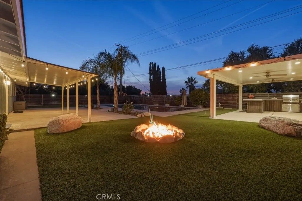 Photo of 1582 Franklin Ave, Redlands, CA 92373 (MLS # IG26042430)