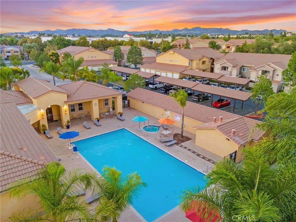 Photo of 41410 Juniper St #1723, Murrieta, CA 92562 (MLS # SW25221963)